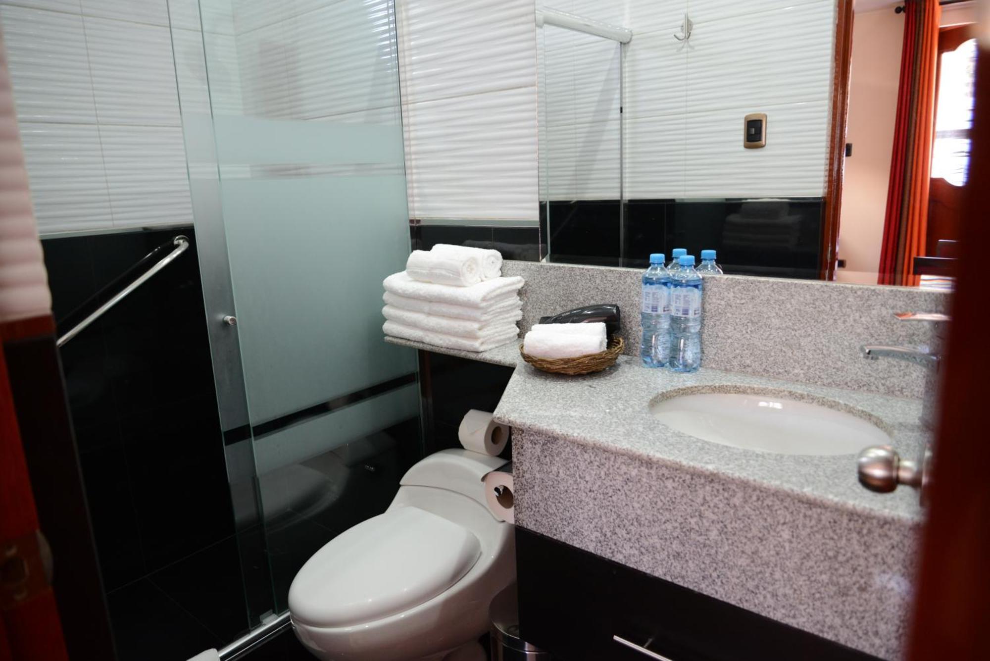 Altipacha Ayacucho Hotel 外观 照片